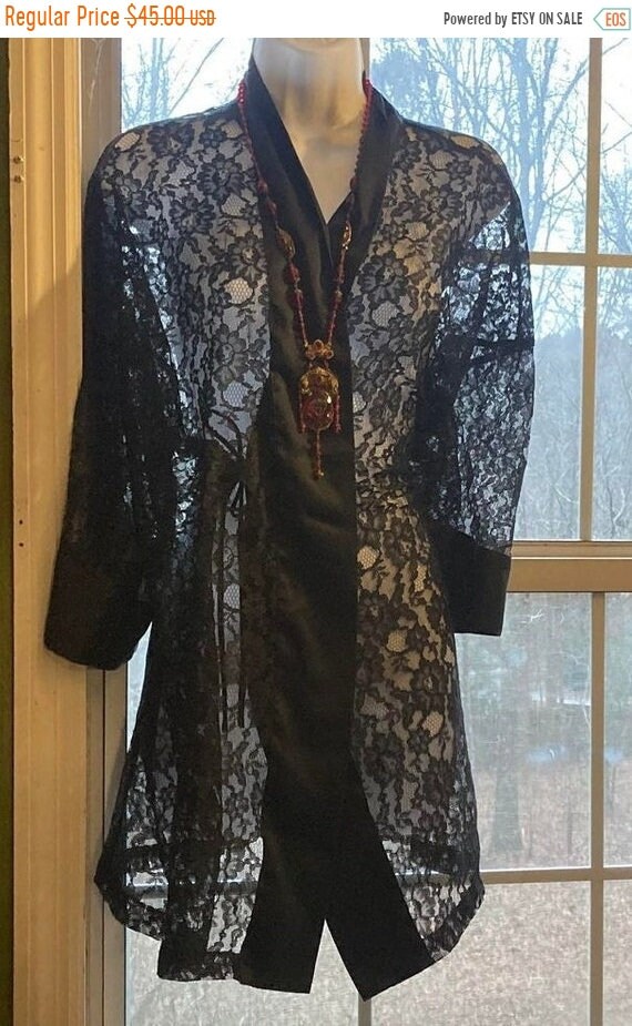 Black  lace gown wrap vintage   gothic  noir vamp 