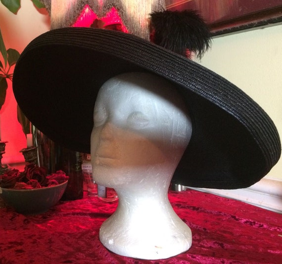Black 1950s hat vintage saucer sunhat straw velve