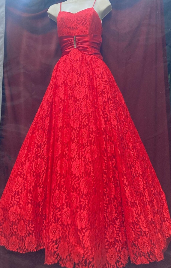 Red lace dress full 50s style crinoline prom   go… - image 2