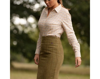 Women's Derby Tweed Winslow Skirt. Classic Vintage style for golf, hunting shooting and outdoor wear