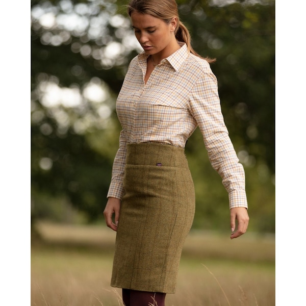 Women's Derby Tweed Winslow Skirt. Classic Vintage style for golf, hunting shooting and outdoor wear