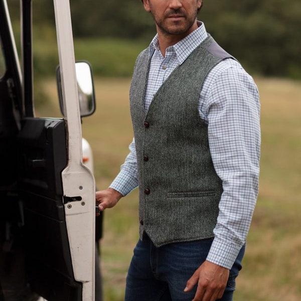 Men's Classic Scottish Harris Tweed Grey Waistcoat for any Occasion- Groomsmen, Dresswear, Golf