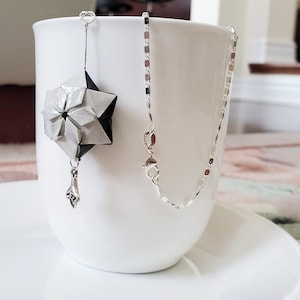 Origami Six Point Star Pendant, Hexagon Necklace, Paper Anniversary, Gift for Her, Valentine&#39;s Day, Geometic Jewelry, Drop Pendant