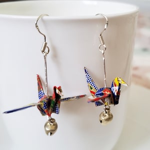 Origami Crane Bell Earring, Japanese Crane Dangle Earring, Washi Paper Earrings, Bird Earring, Gift for Mom, Bridesmaids, Tsuru Jewelry