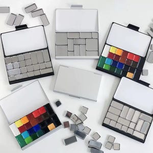 Portable Aluminum Slim Watercolor Palette for Artists on the Go