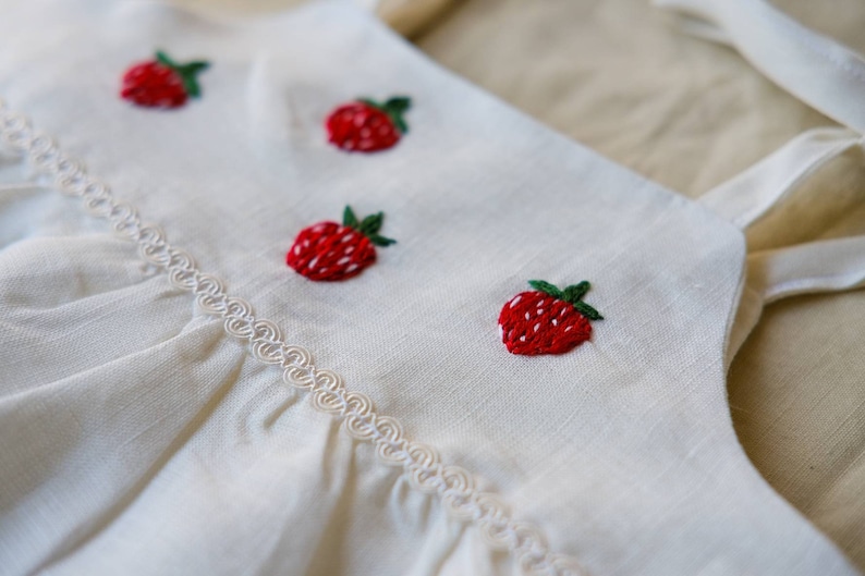 Strawberry Dress set Linen sundress with bonnet red Embroidery clothing for Toddler Victorian style baby clothes Pink gift ideas for newborn image 2