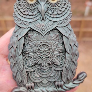 Owl figure