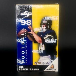 Peyton Manning ROOKIE Card Hunt • 1998 Score Football Factory-Sealed HOBBY Box • Possible Manning / Randy Moss RC • 36 10-Card Packs
