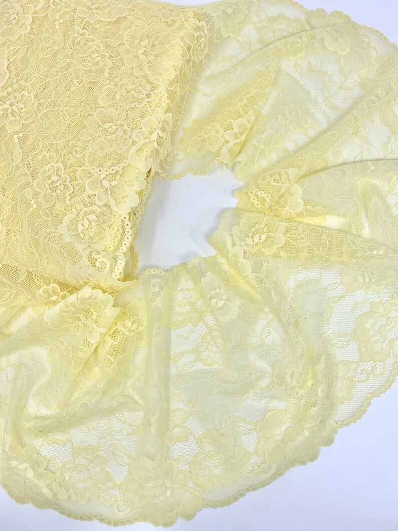 wide Pastel Yellow Beige Creme Golden Color Soft Extra Stretchy Floral Lace Trim by the yard 21.5cm 1 yard 8.4