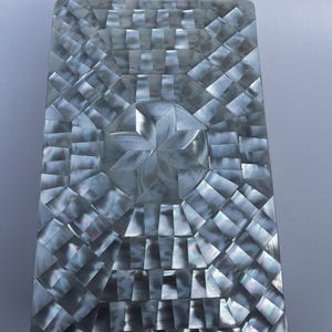 Boîte de rangement pour bijoux en nacre faite main - Organiseur antidérapant et élégant pour bagues, boucles d'oreilles et colliers