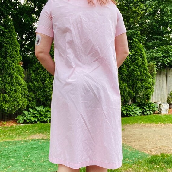 Vintage pink housecoat with tree embroidery Gem