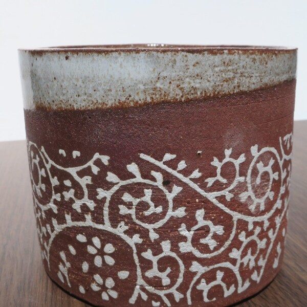 Rustic terracotta ceramic planters