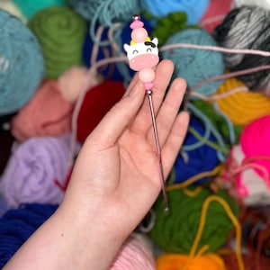 Silicone Beaded Pink Cow Themed Crochet Hook size 3mm