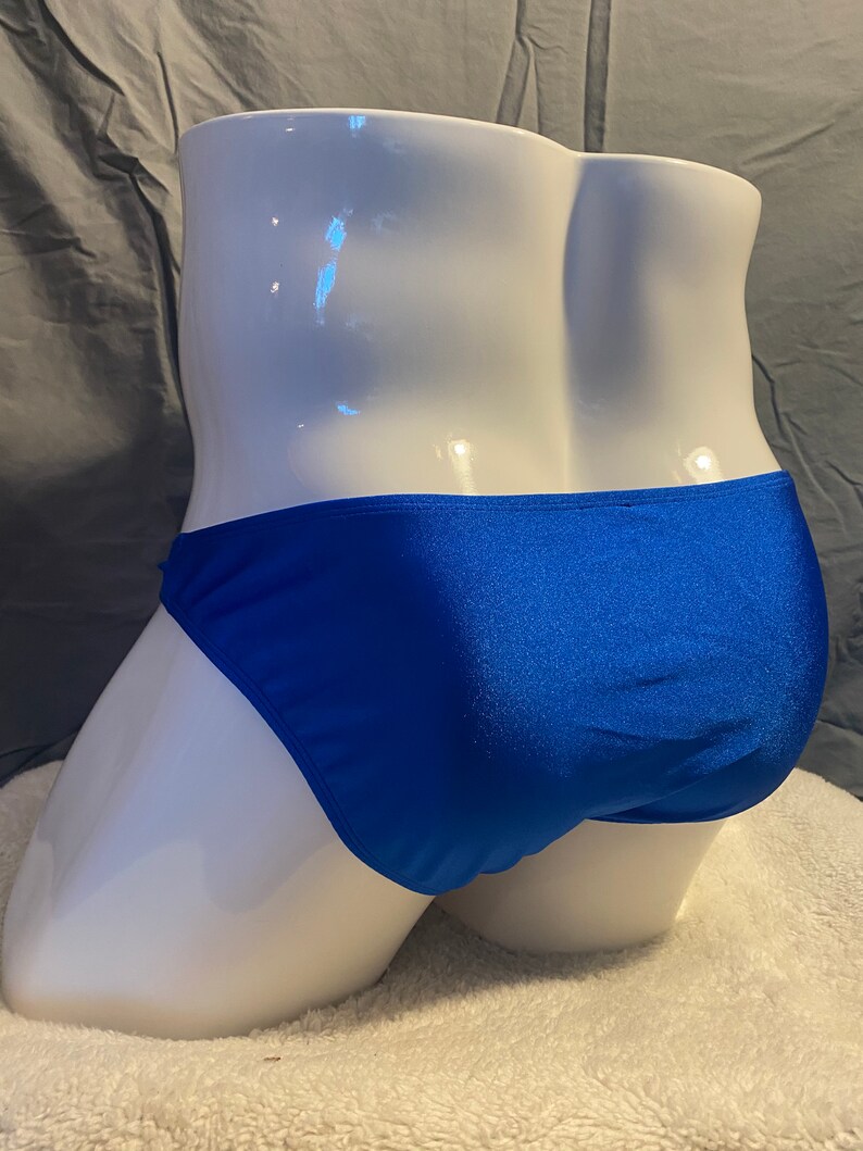 B43 Unbranded Men/'s Bikini Brief XL 36