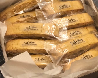 White Chocolate Macadamia Nut Biscotti