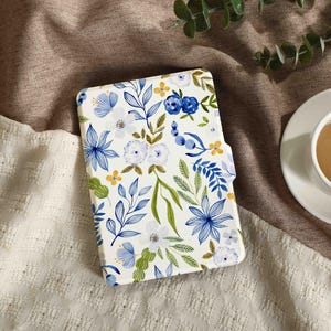 Indigo Garden Personalised Kindle Case for Kindle Paperwhite 5, Custom Name Folio Case for Paperwhite 2022, 11th Gen Kindle Cover