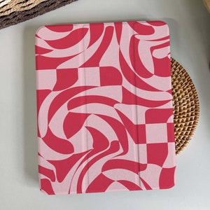 Pink Checkerboard Swirl Magnetic Smart Case Cover iPad 9 Case, iPad Mini 6 iPad Air iPad Pro 2021 Case, iPad Air 5 Air 4 iPad Pro 11 Case