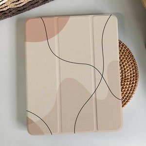 Brown Irregular Patches Magnetic Smart Case Cover iPad 9 Case, iPad Mini 6 iPad Air iPad Pro 2021 Case, iPad Air 5 Air 4 iPad Pro 11 Case
