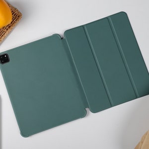 Deep Green Magnetic Smart Case Cover iPad 9 Case, iPad Mini 6 iPad Air iPad Pro 2021 Case, iPad Air 5 Air 4 iPad Pro 11 Case