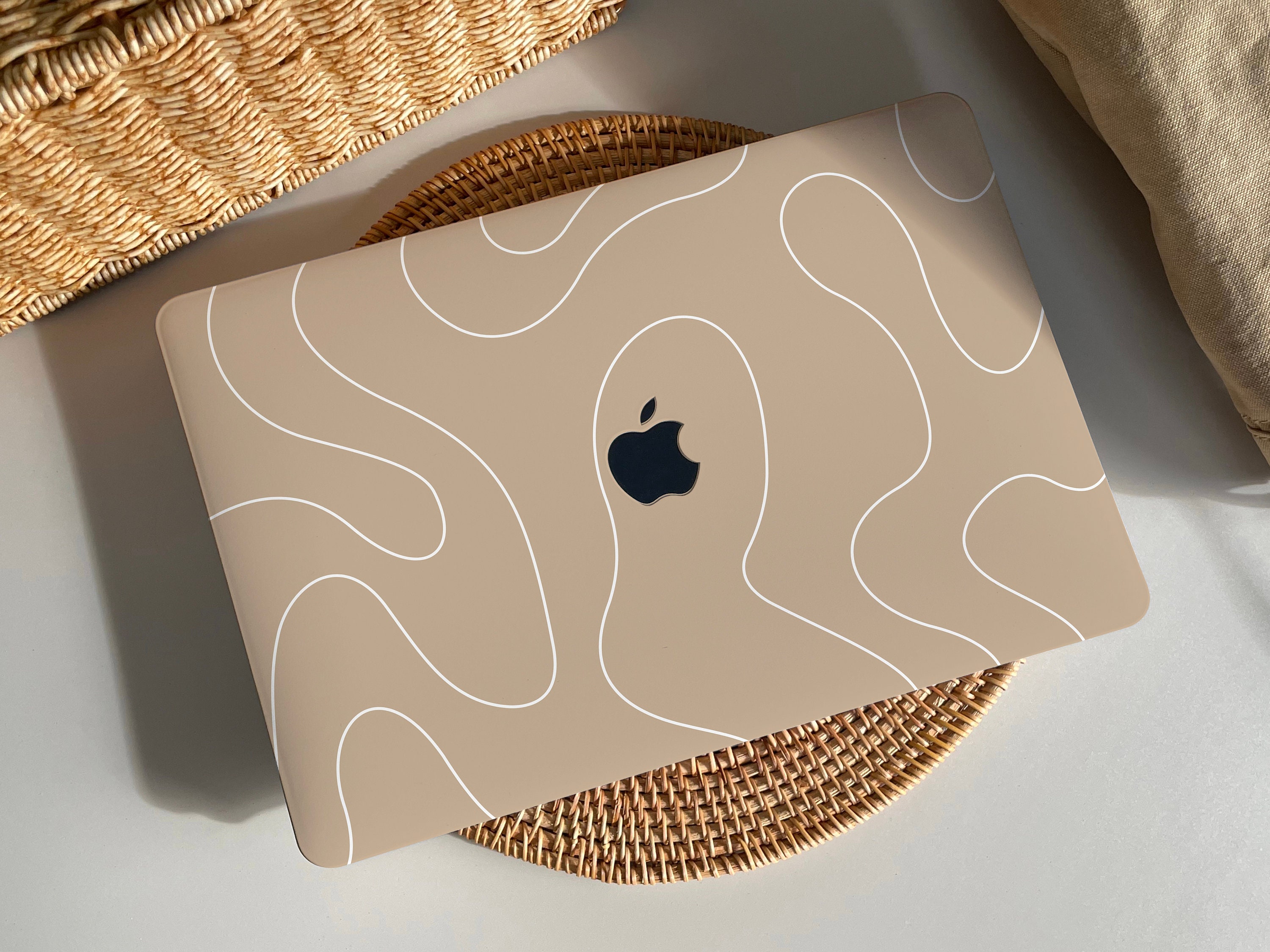 Aesthetic macbook case deals