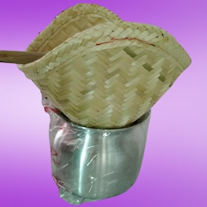 Auténtica vaporera tailandesa para arroz glutinoso: Mango y paleta de bambú artesanales de 60 cm. Disfrute de un arroz glutinoso perfecto. Un elemento esencial de la cocina.