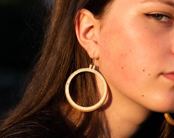 Big Wooden Dangle Earrings - Ash Wood Jewelry, Gift for Her, Big Boho Earrings, Drop Earrings, Round Earrings, ring-like design