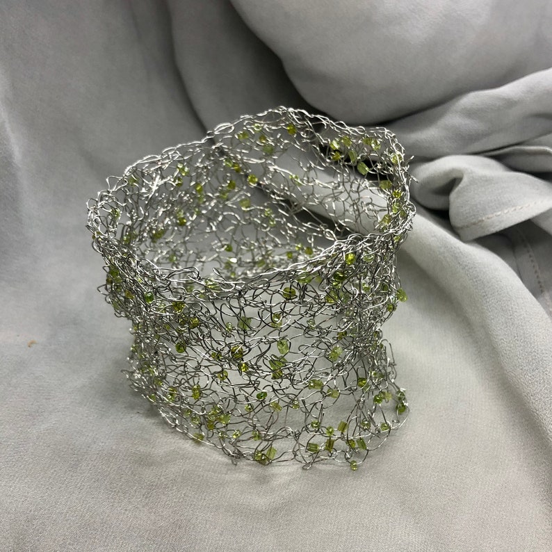 women/'s jewellery beaded bracelet Cuff bracelet unique crocheted wire mesh organic shaped silver and green cuff