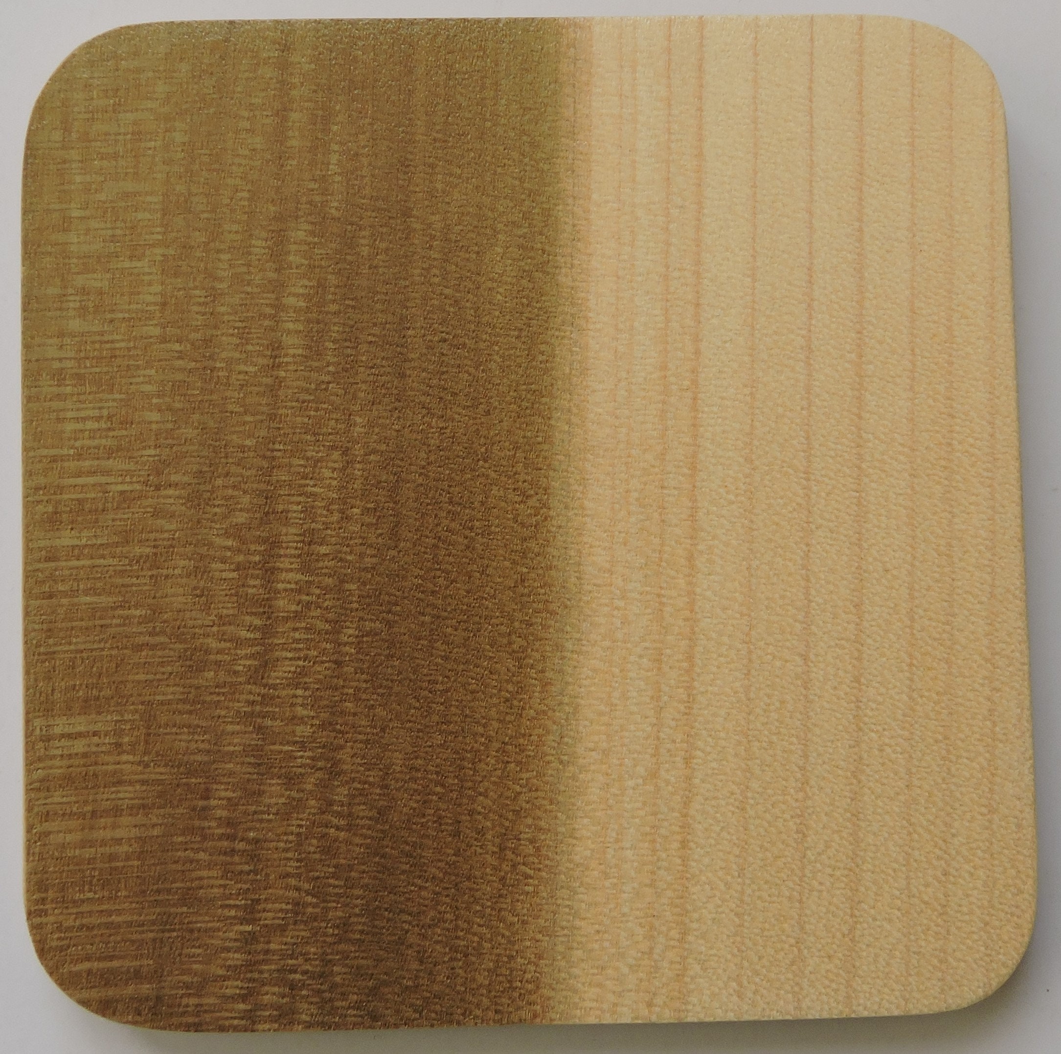 Sous Verre en Tulipier de Virginie Fait Main Pour Décorer et Protéger Votre Table