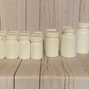 White Empty Pill Bottles, Lot of 17 Empty Prescription Bottles, White Prescription Bottles, Storage Container, Bottles for Storage