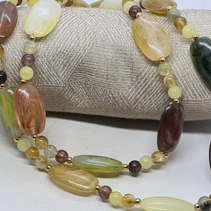 Vintage Multi-Colour Marbled Lucite Opera Length Necklace 92cm