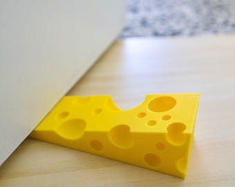 Deurstopper kaaswig | * Waarschuwing: dit cadeau is behoorlijk kaasachtig