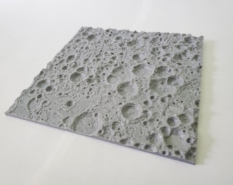 NASA 3D Topography model of the NEAR and FAR sides of the moon - 1 cm = 30 km