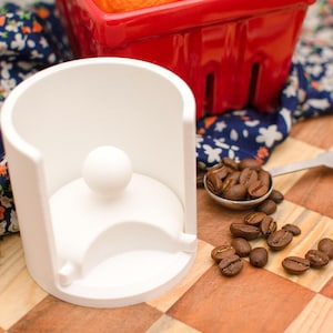 Aeropress Filter Holder | Dispenser for Aeropress Round Coffee Filters
