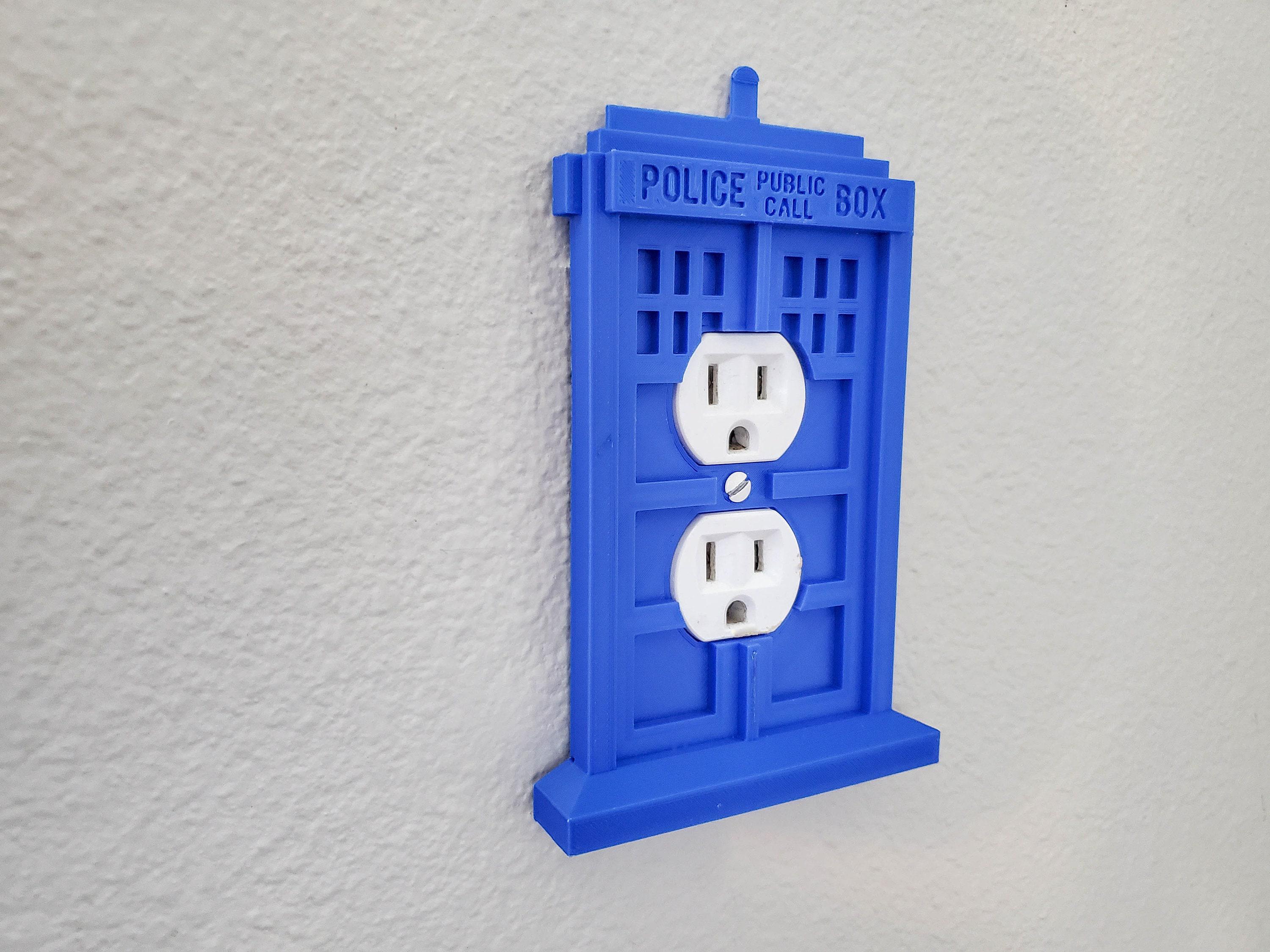 TARDIS Outlet Cover: Doctor Who Inspired Police Box - Etsy