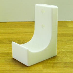 Skateboard Mount – Compact Wall Board Holder