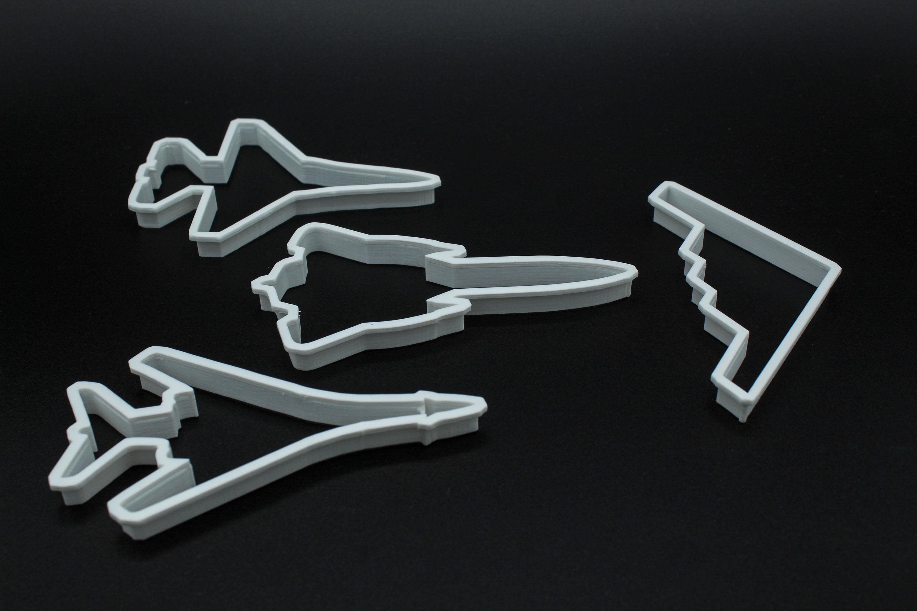 Hulp gevraagd bij het identificeren van een vliegtuig. B-2 en een onbekend  vliegtuig gespot boven Death Valley National Park : r/aviation, image size:3000x2000