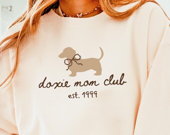 Dachshund Sweatshirt Weiner Dog Gift Dachshund Shirt Comfortcolors Dachshund Clothes Weiner Dog Gifts Christmas Mom Womensclothing Daschund
