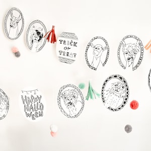Last-Minute Halloween Activity Decoration Llama Garland