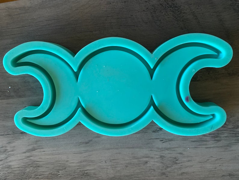 Destash molds