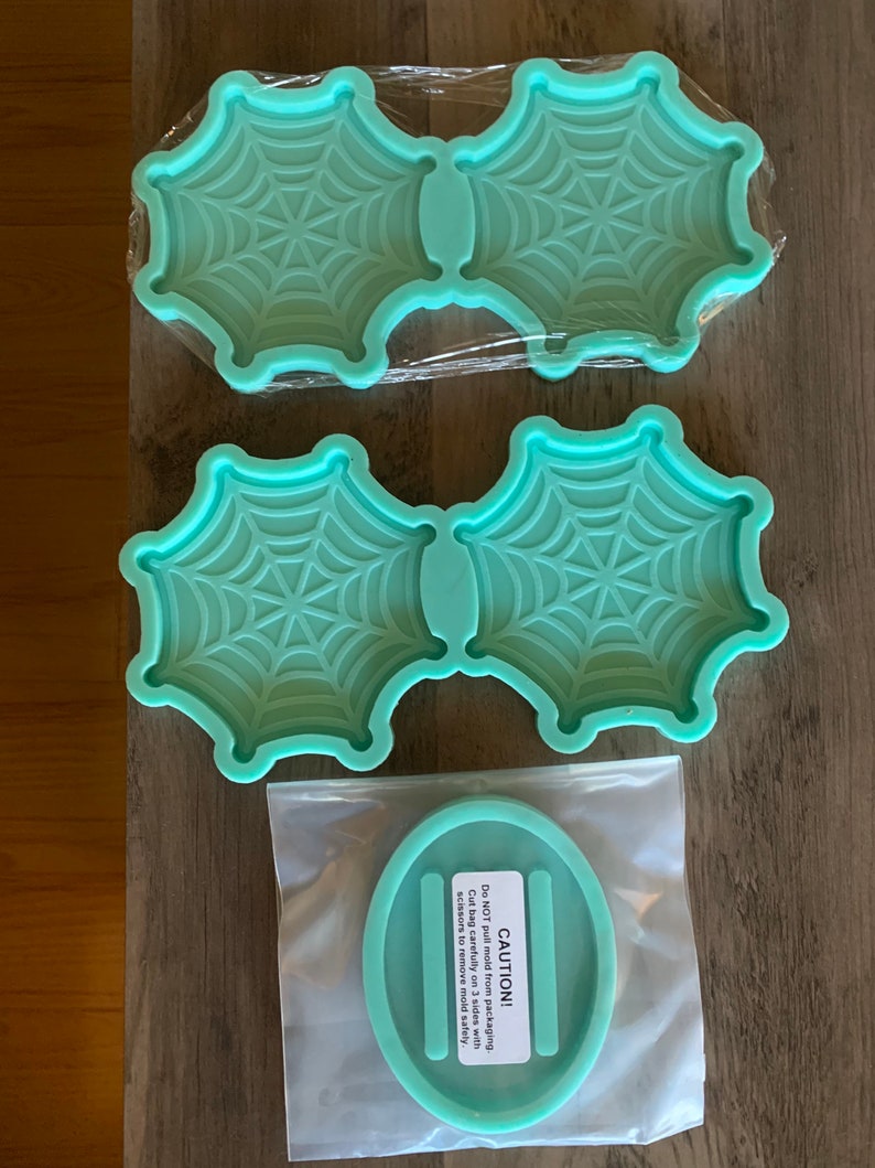 Destash molds