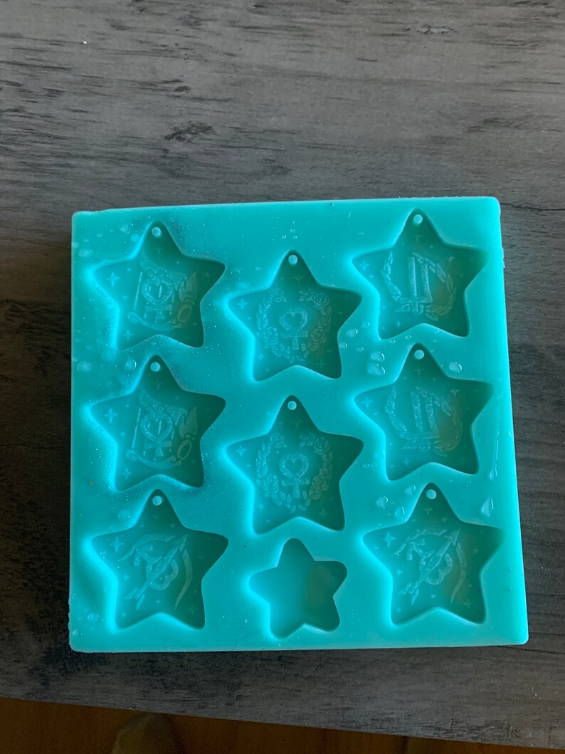 Destash molds