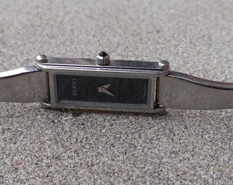 Gucci Silver & Black, Swiss Made, Quartz Ladies Watch