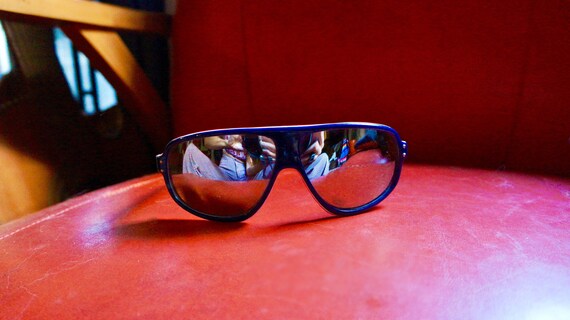 1970s Japanese Mirrored Red White and Blue Sungla… - image 3