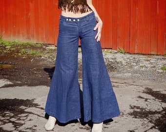 1970s Hip Hugger Wide Leg Jeans / 1970s Ultra Low Rise Bell Bottoms / 70s Low Rise Wide Leg Sailor Jeans