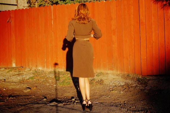 1940s Brown Fitted Skirt Suit / 1940s Tailored Sk… - image 5