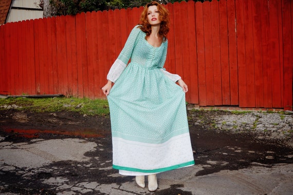 1970s Green and White Cotton Maxi Dress / 1970s C… - image 1