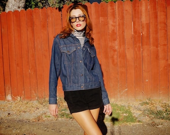 Vintage 1960's/70's LEE Denim Jean Jacket / SANFORIZED / Made in