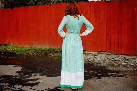 1970s Green and White Cotton Maxi Dress / 1970s C… - image 5