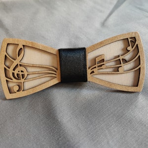 Wooden bow tie image 9
