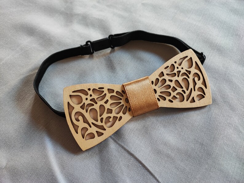 Wooden bow tie image 2